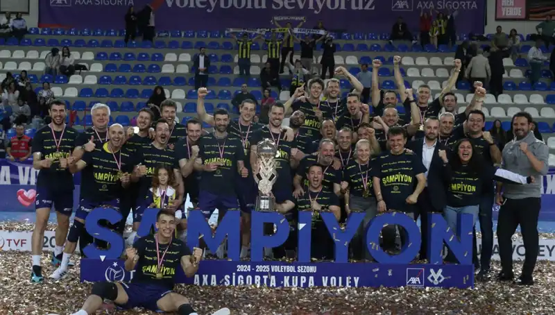 Fenerbahçe, Kupa Voley'de Şampiyonlukla Tarih Yazdı