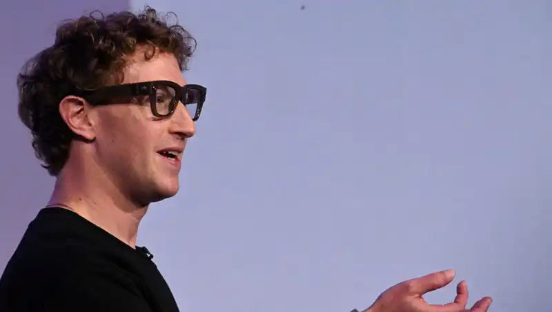 Meta'nın Yeni Gözlükleri: Zuckerberg'in Yapay Zeka ile Devrim Yaratma Vizyonu