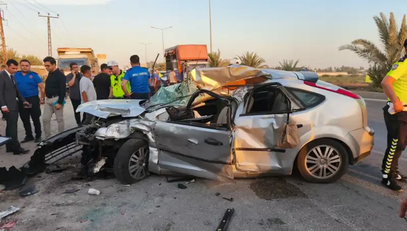 Adana'da İki İnfaz Koruma Memurunun Hayatını Kaybettiği Feci Kaza