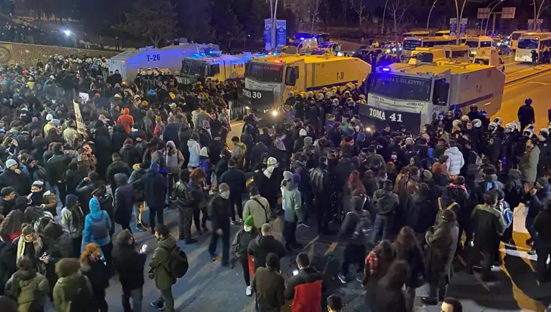 İmamoğlu Zamanında Öğrenci Direnişi: Diploma İptali ve Gözaltılar Protesto Edildi