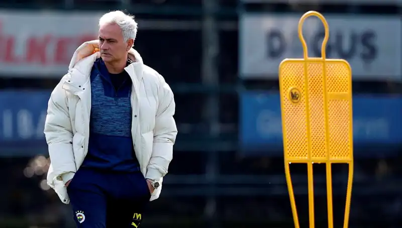 Mourinho'nun Bir Numarası: Futbol Dünyasını Sarsan Strateji