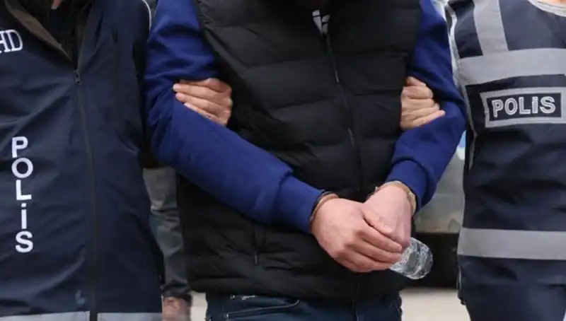 DAEŞ'a Yönelik Dev Operasyon: 4 İlde 4 Gözaltı!